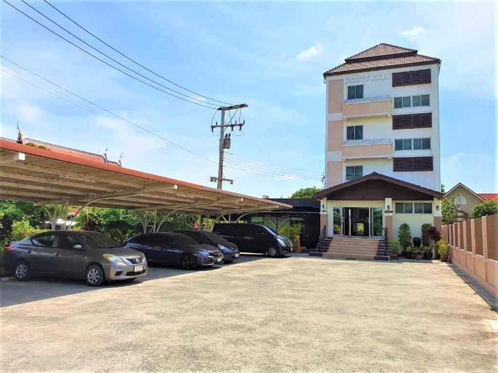 Taevaraj Place Phra Nakhon Si Ayutthaya Exterior foto